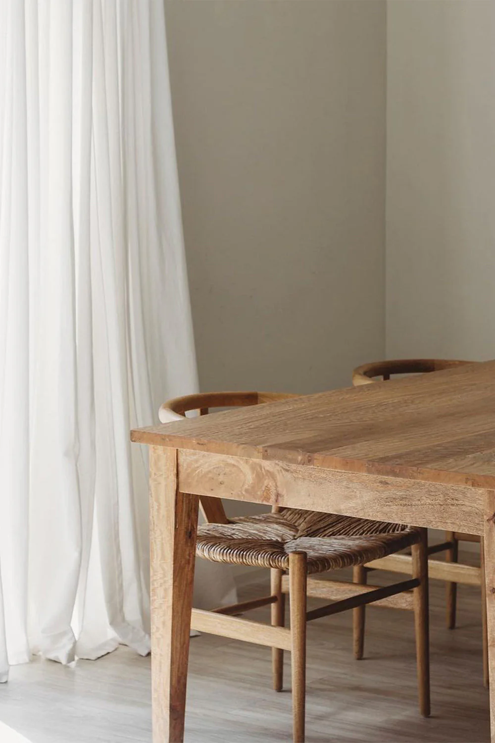 Balero Dining Table - Rustic Matte - Image 5