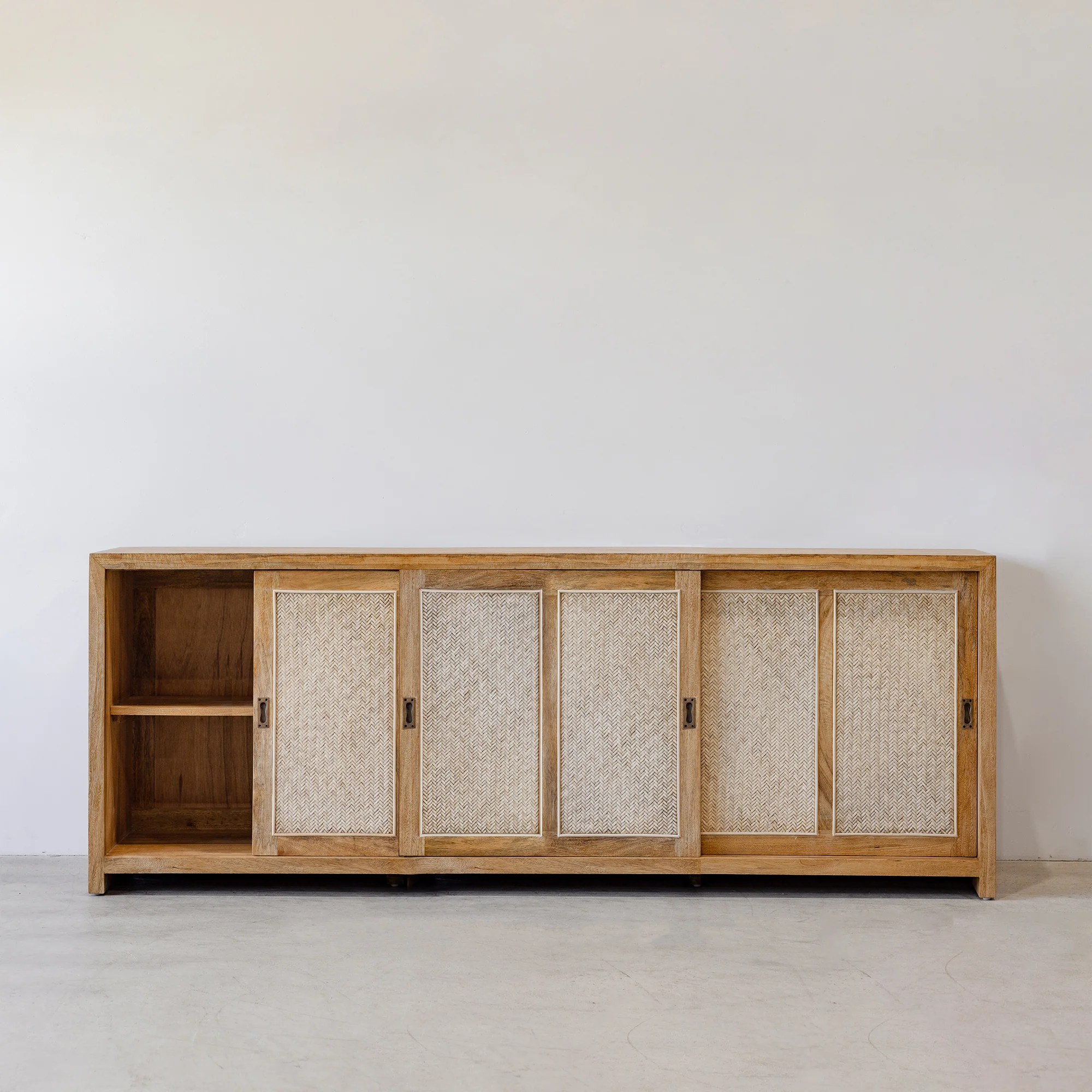 Bianca 3 Door Buffet - Rustic Matte/Weave - Image 3