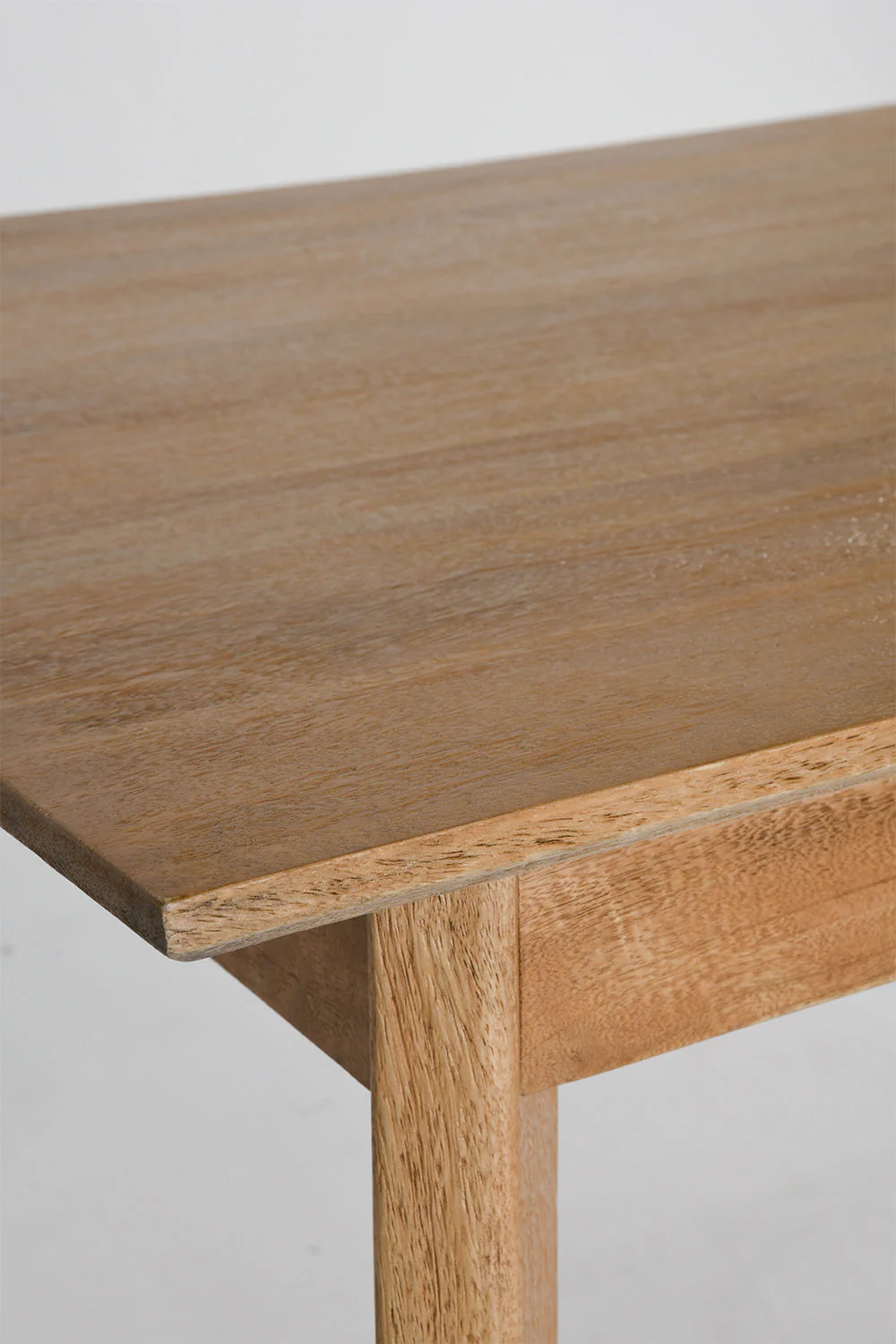 Marilyn Dining Table - Rustic Matte - Image 4