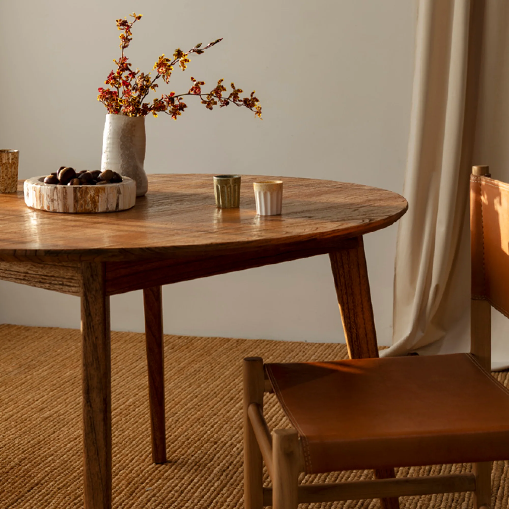 Marilyn Round Dining Table - Antique Mindi - Image 9
