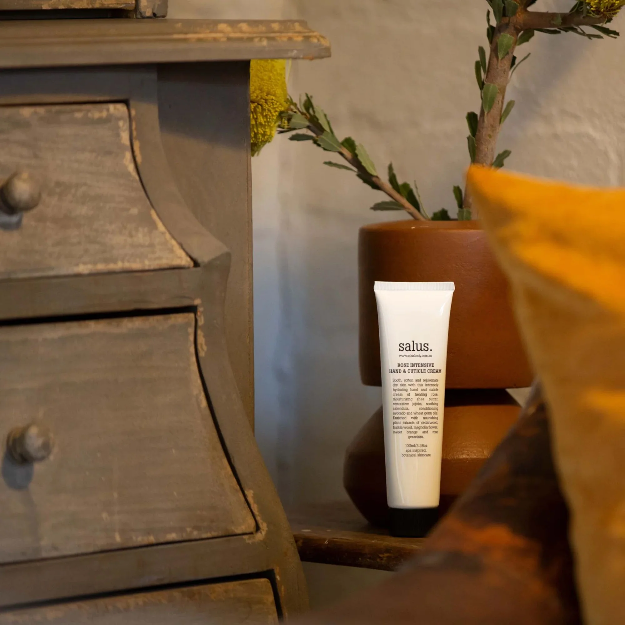 Rose Intensive Hand and Cuticle Cream - Image 3